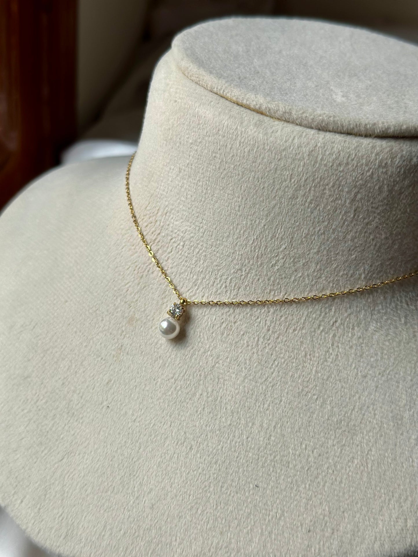 Pearlia Necklace