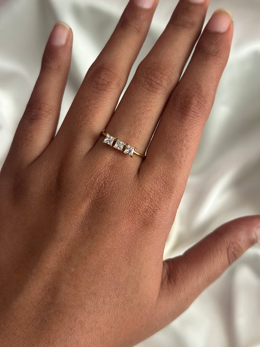 Luxe Stone Ring - Adjustable