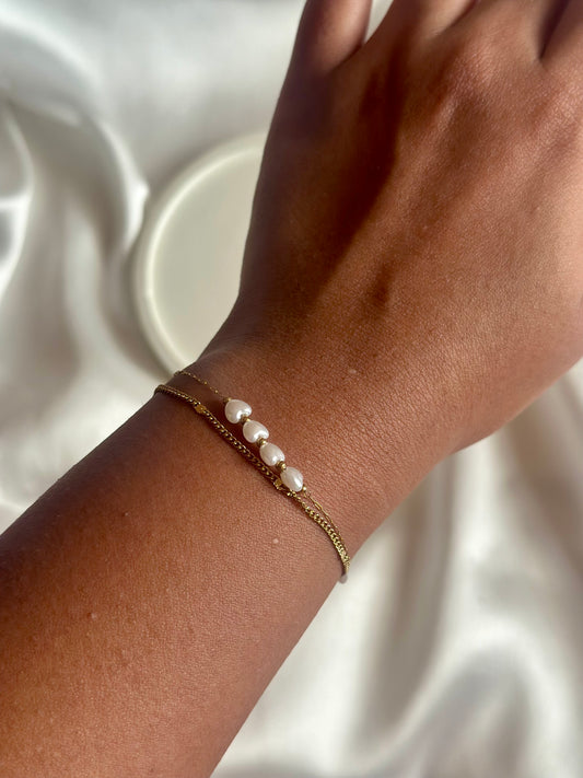 Pearl Heart Fluid Bracelet