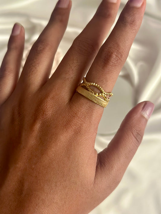 Contemporary Band ring - Adjustable