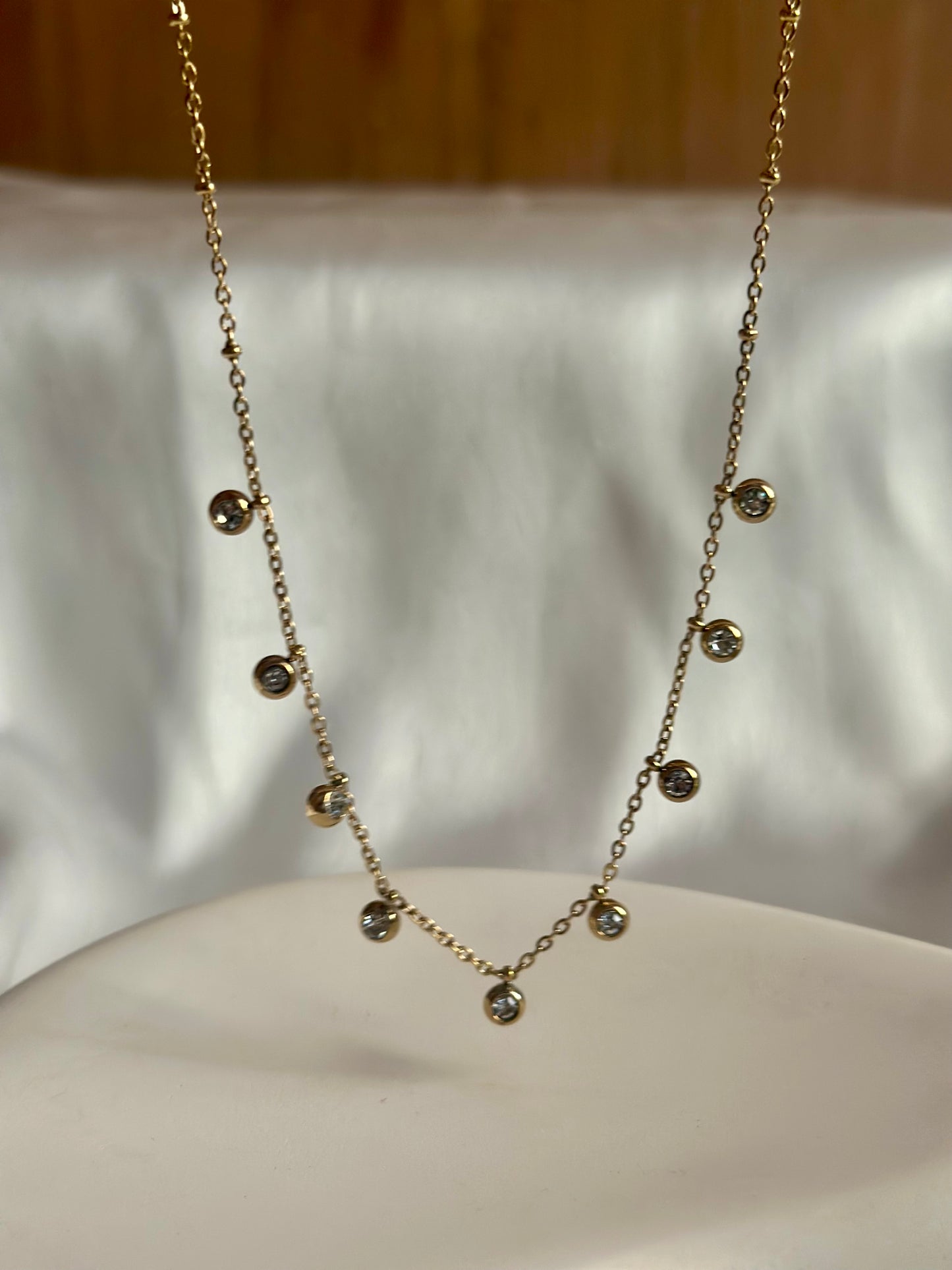 Dainty Drops necklace