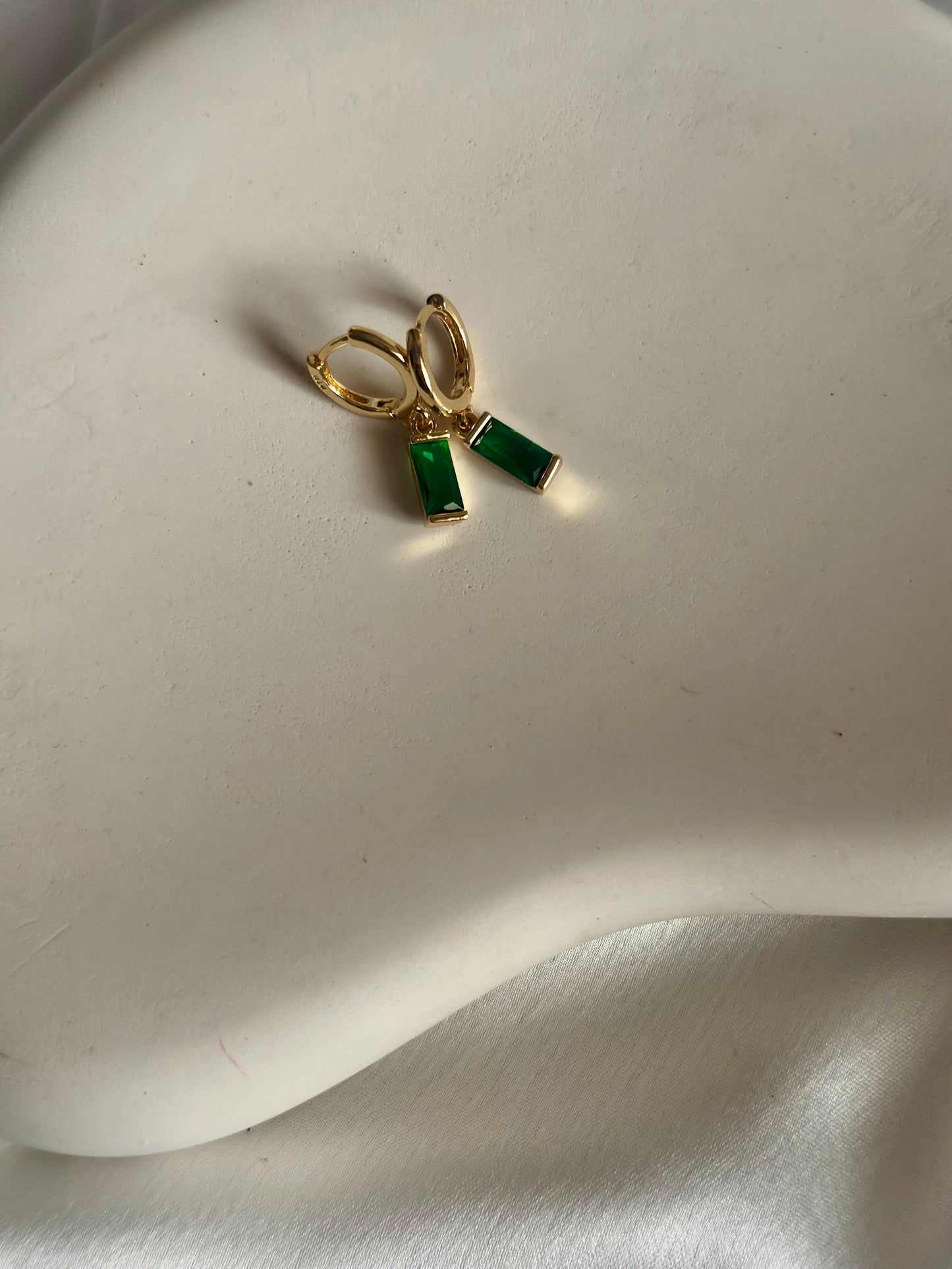 Emerald Drop Huggie