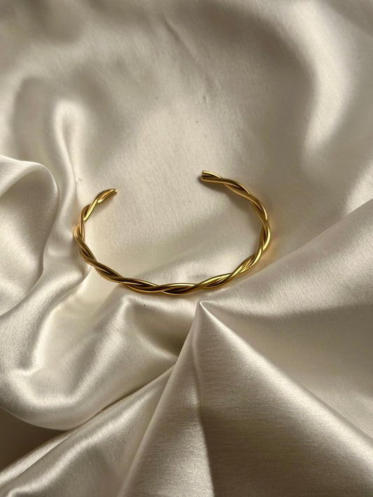 Twisted Cuff