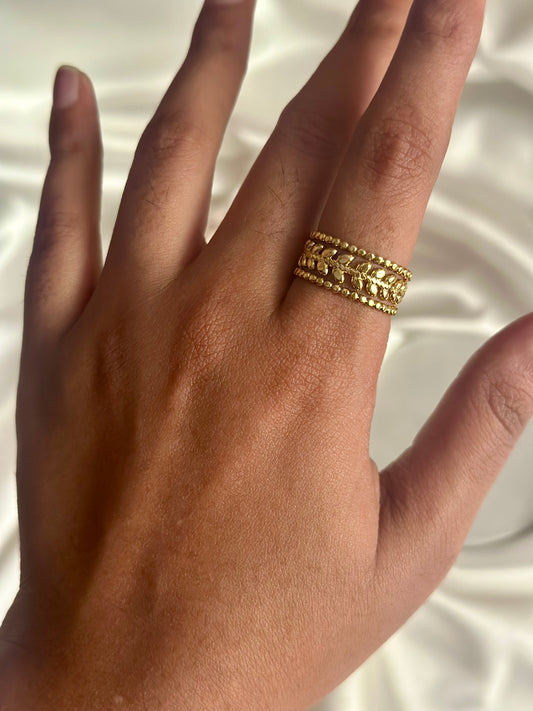 Adjustable Leaf Ring
