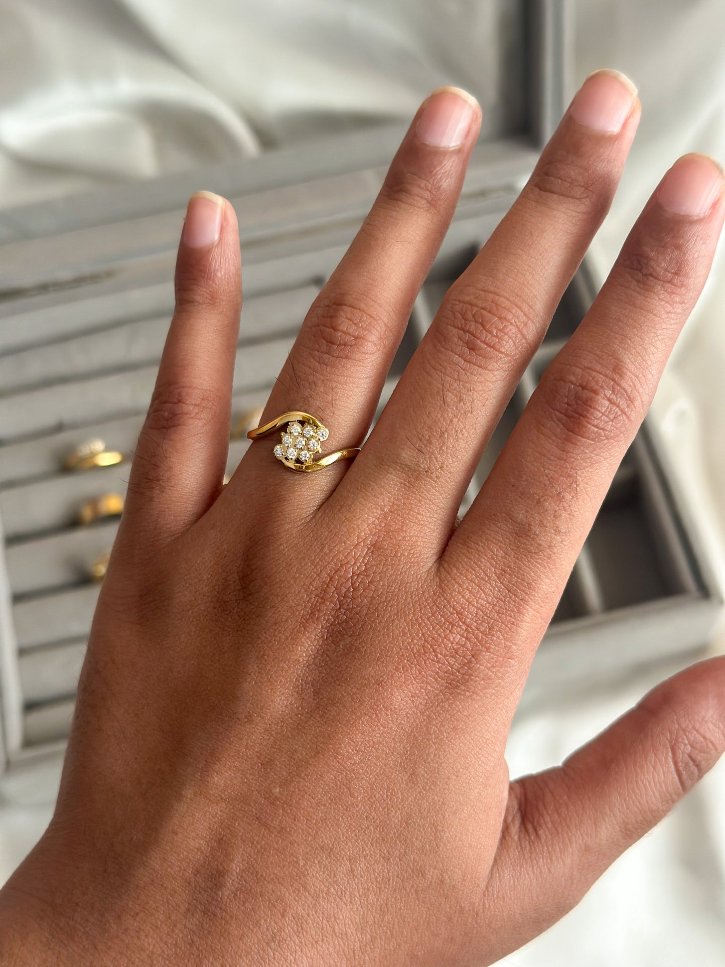 Luxe Tiny Flora Ring
