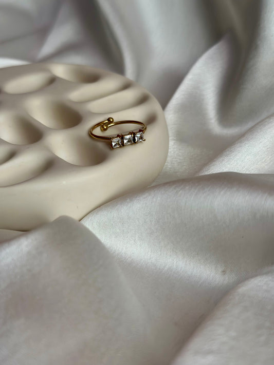 Luxe Stone Ring - Adjustable