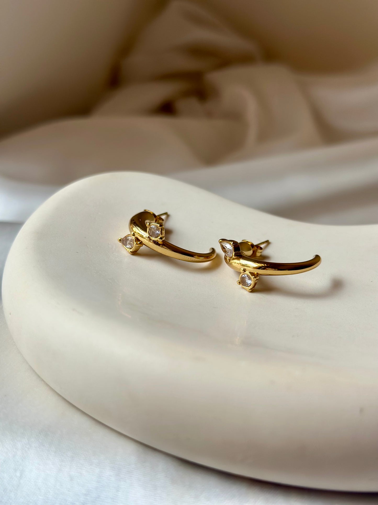 Orlina Half Hoops