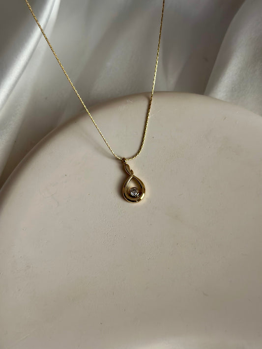 Tear Drop Studded Necklace