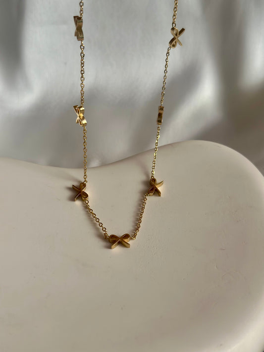 Dainty Bow Necklace