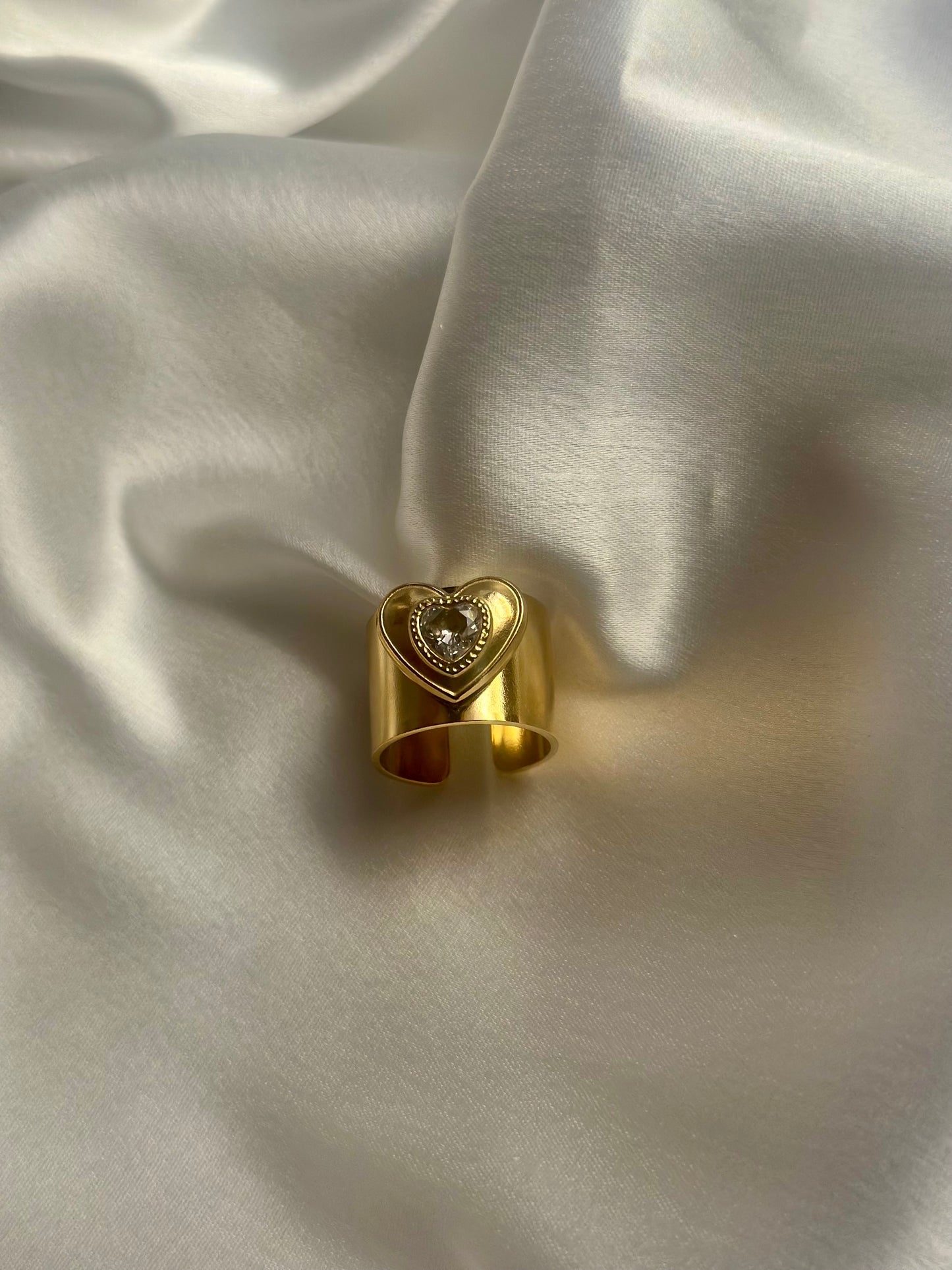 Statement Heart Ring - Adjustable