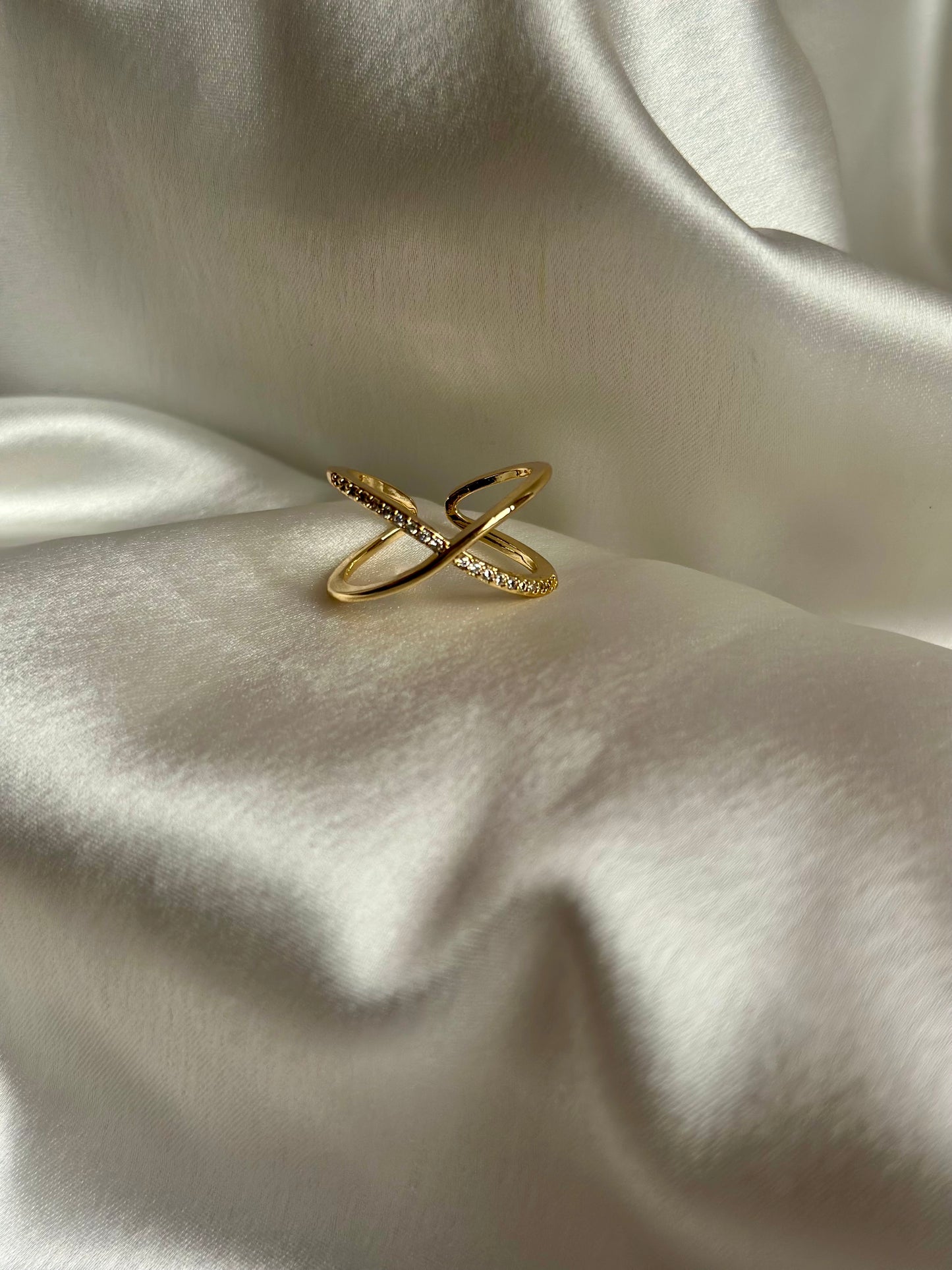 Cross Adjustable Ring