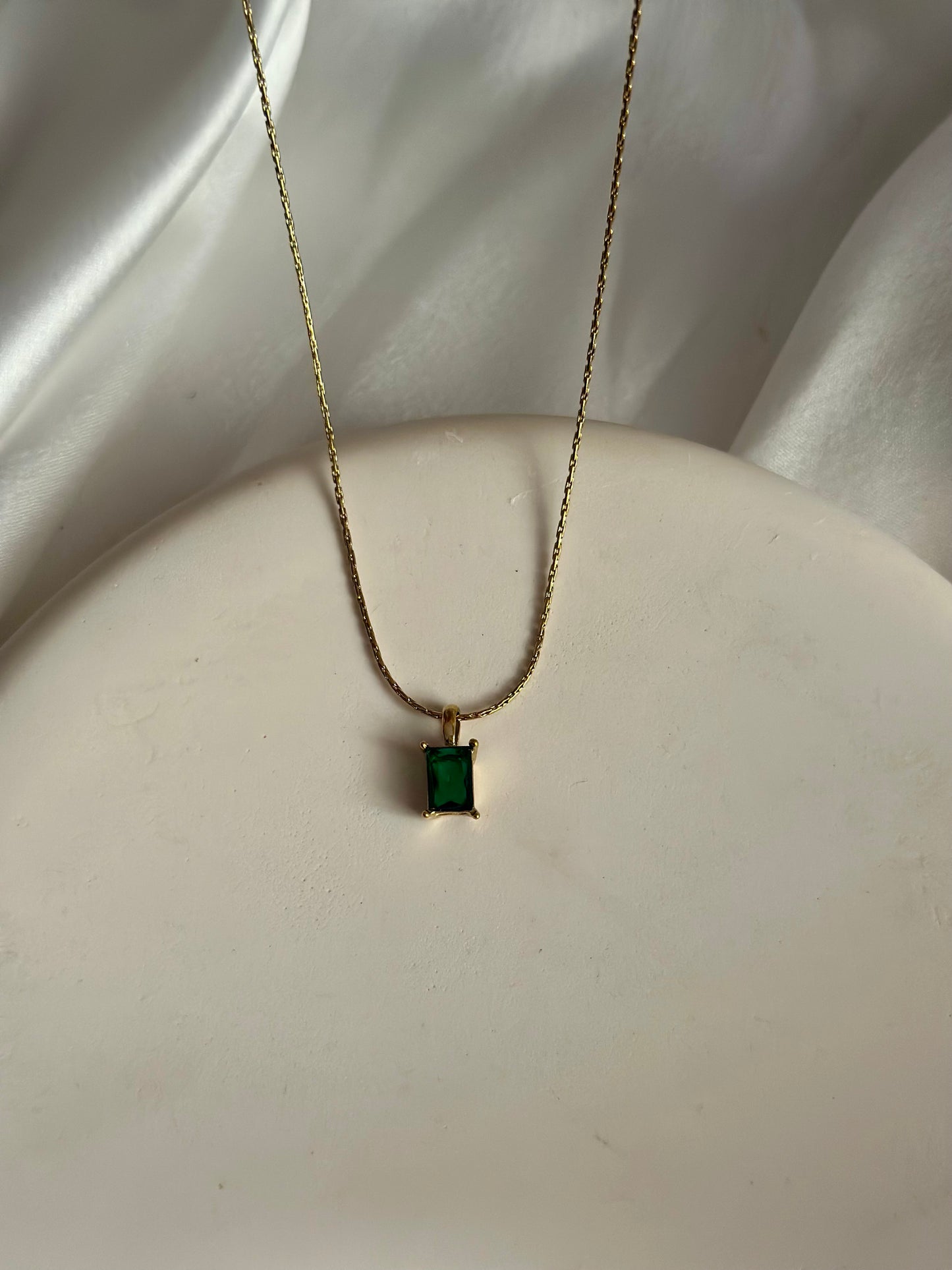 Green Emerald Necklace