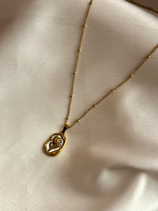 Vintage Rose necklace