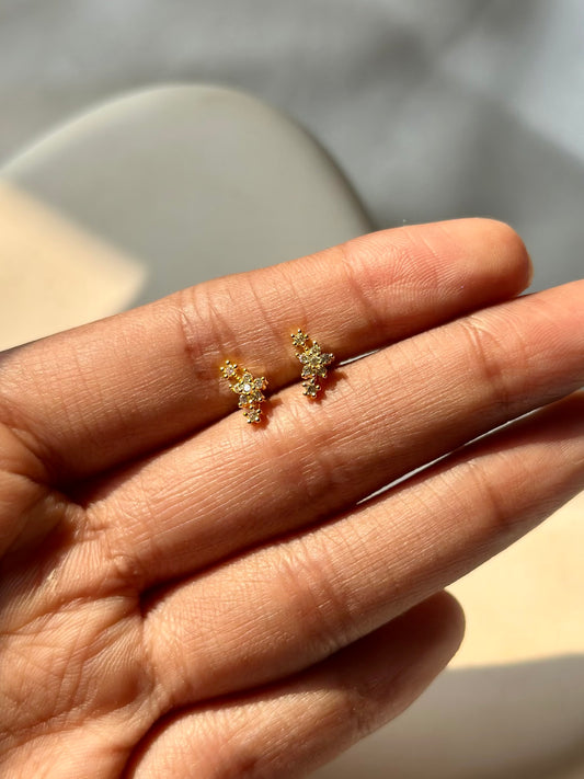 Fiora Tiny Stud