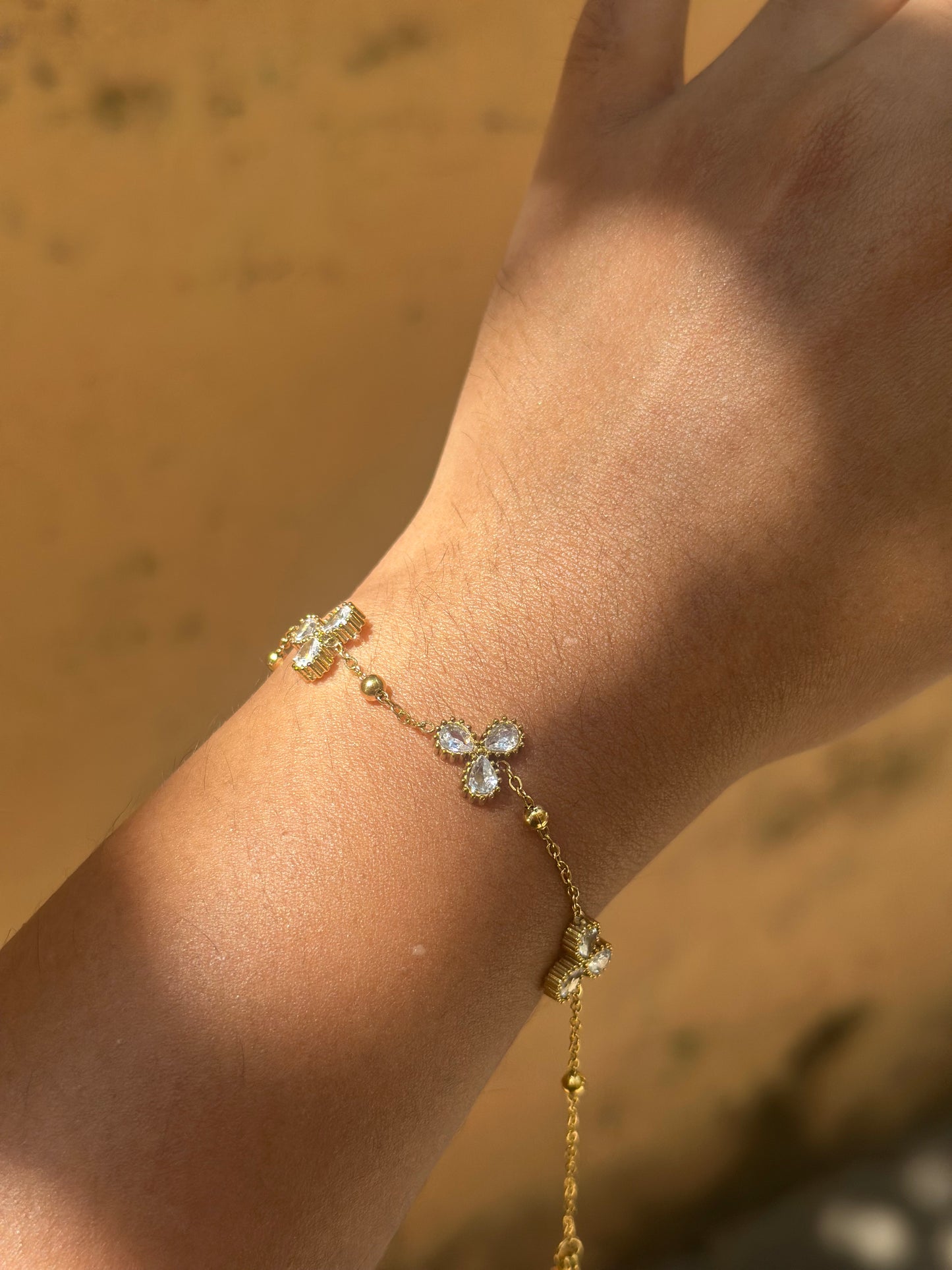 White Zircon Clover Bracelet