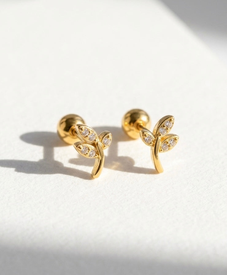 Ivy studs