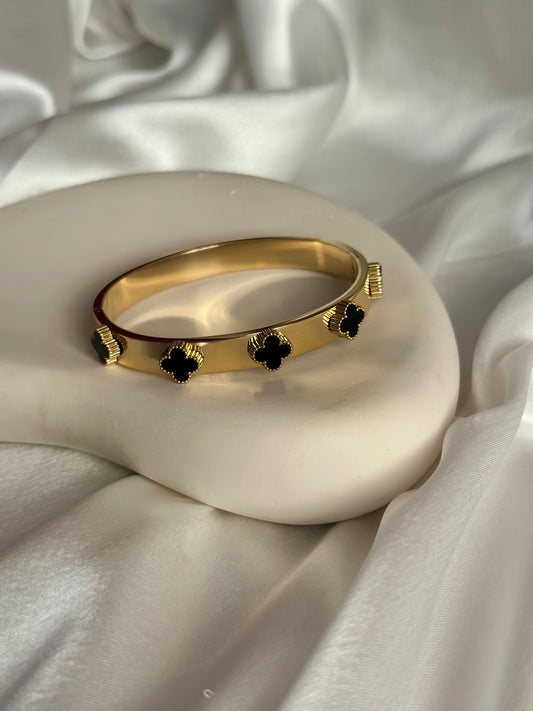 Black Clover Cuff