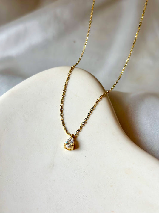 Elyra Dainty Necklace