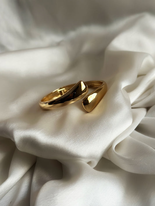 Chunky Gold Band Cuff