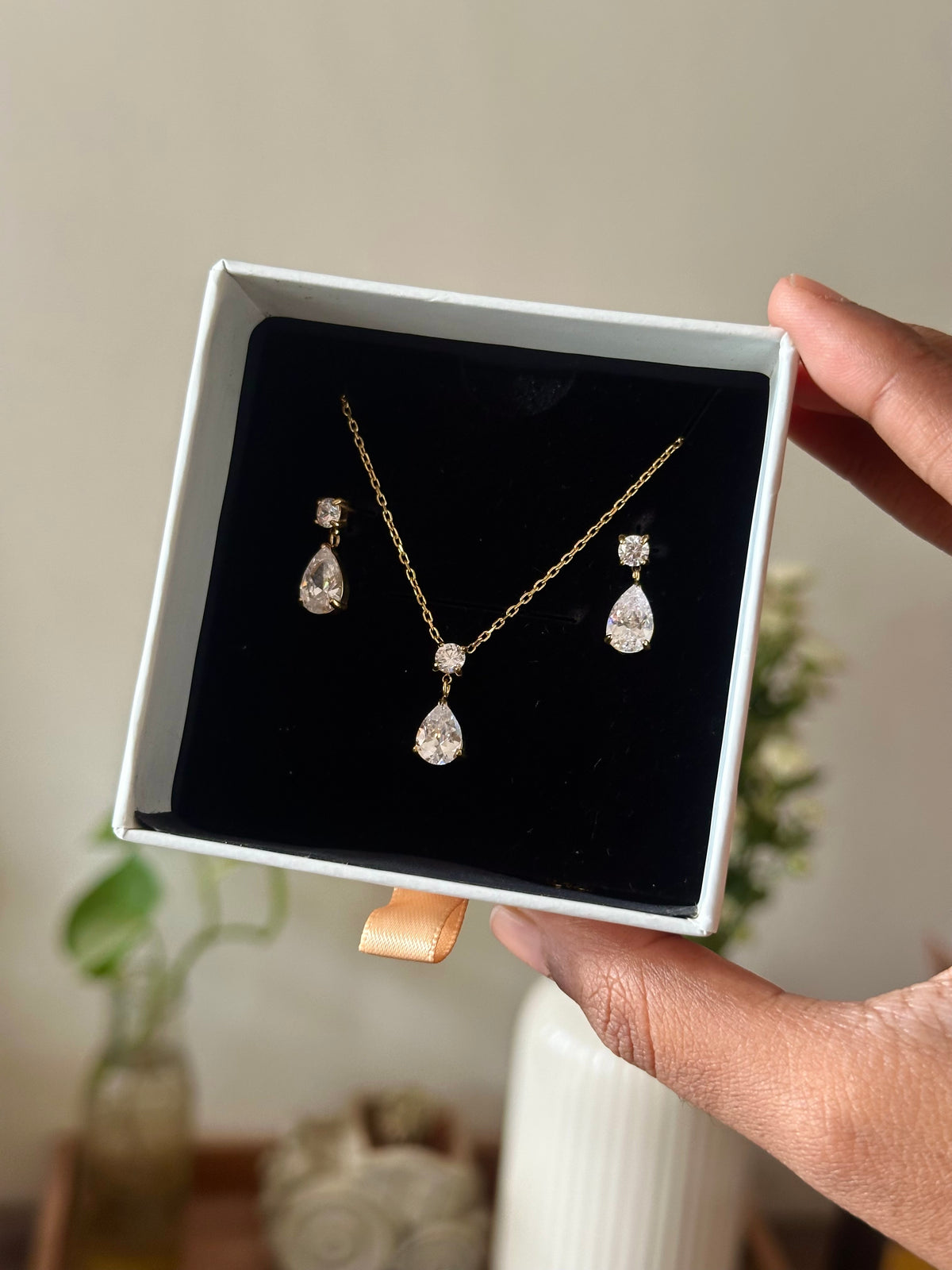 Lumi Drop Earrings and Glimmer Drop Necklace Bundle