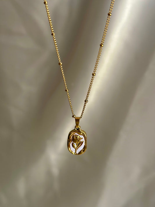 Vintage Rose necklace