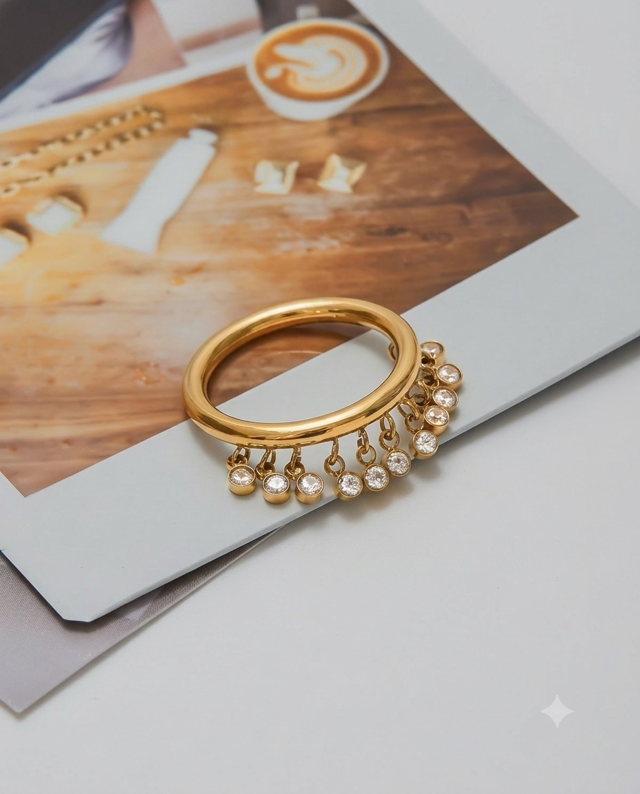 Stella Charm Ring ( Size 8)