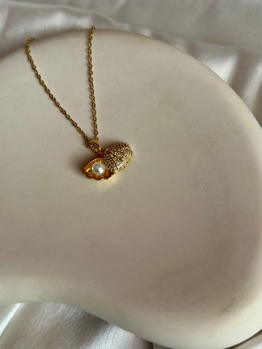 Pearl in a shell necklace