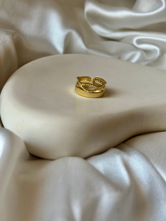 Contemporary Wave ring - Adjustable