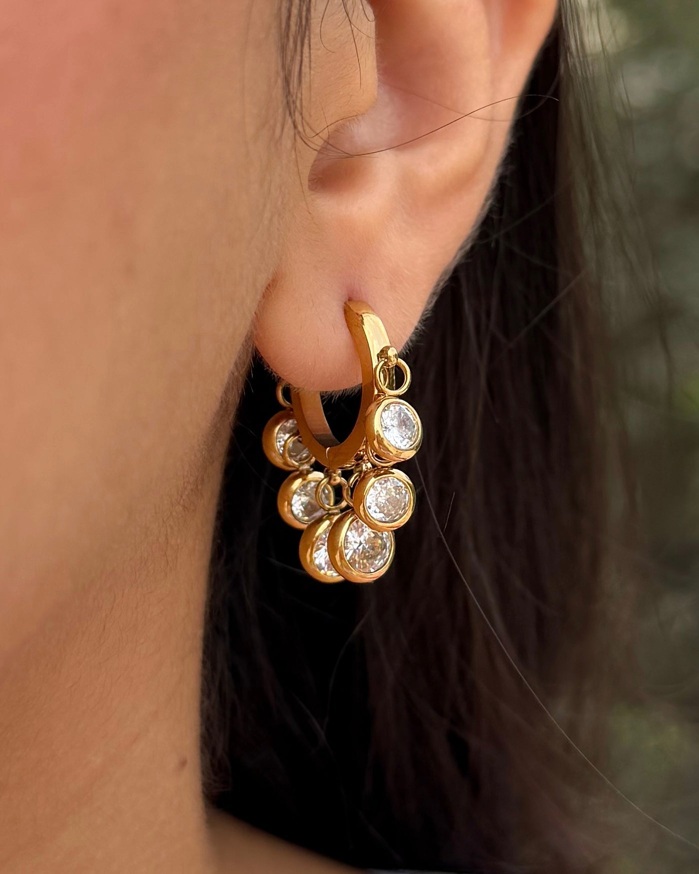 Regal Drop Earrings - White