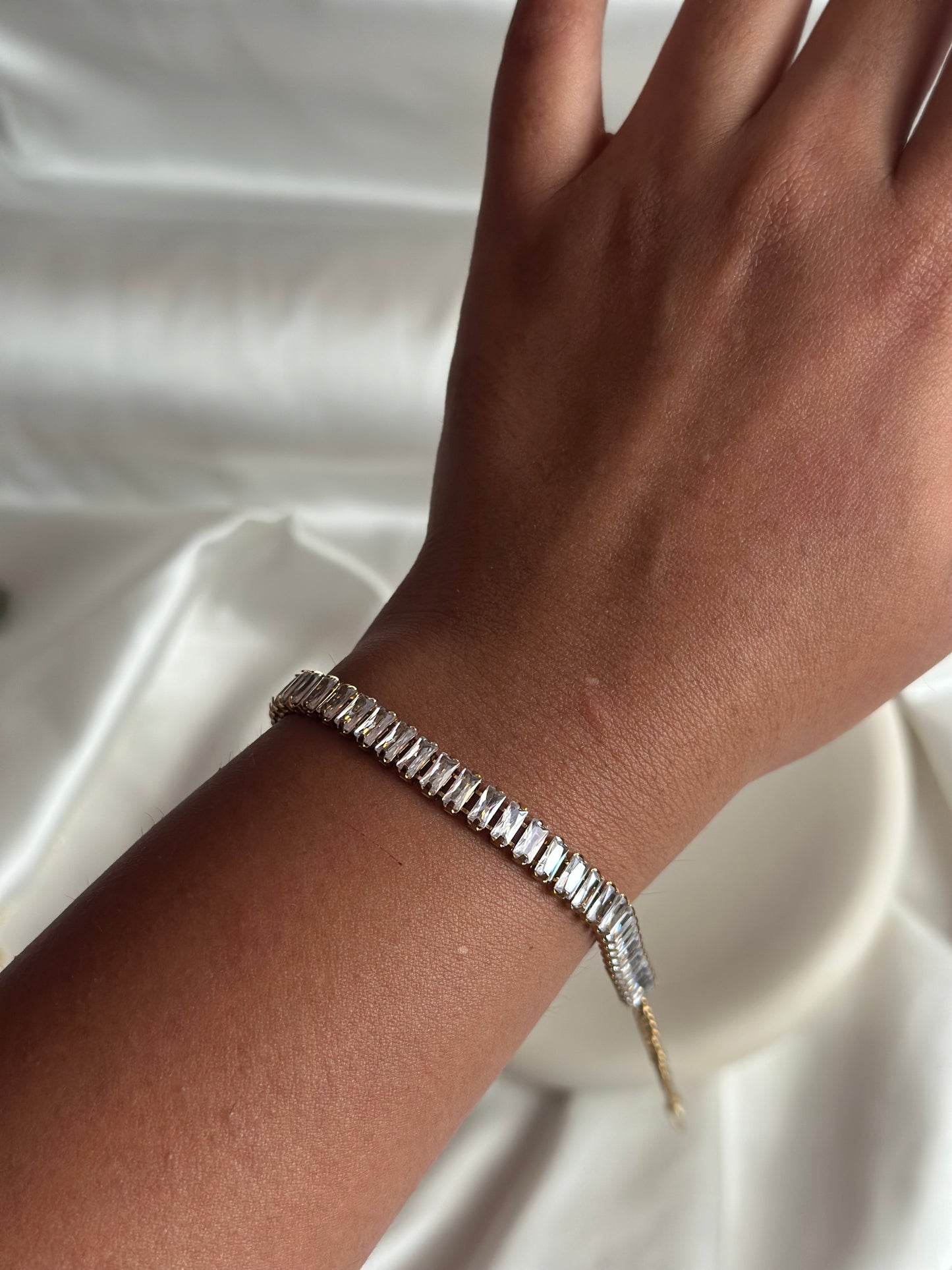 Luxe Tennis Bracelet - Unisex