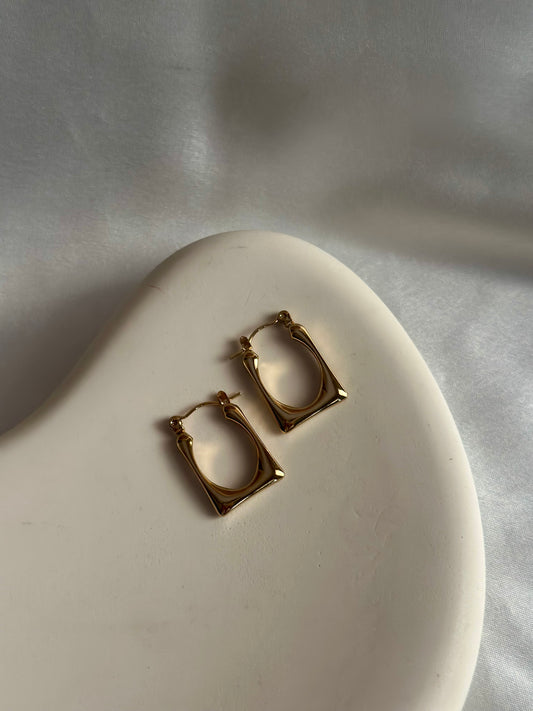Luna Hoops