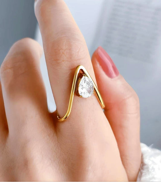 Studded Vanki Ring