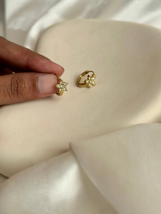 Star tiny hoop
