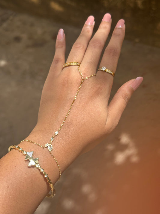 Tiny Studded Handchain