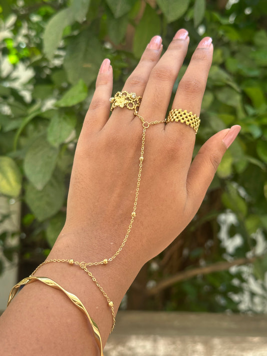 Plain Gold Handchain