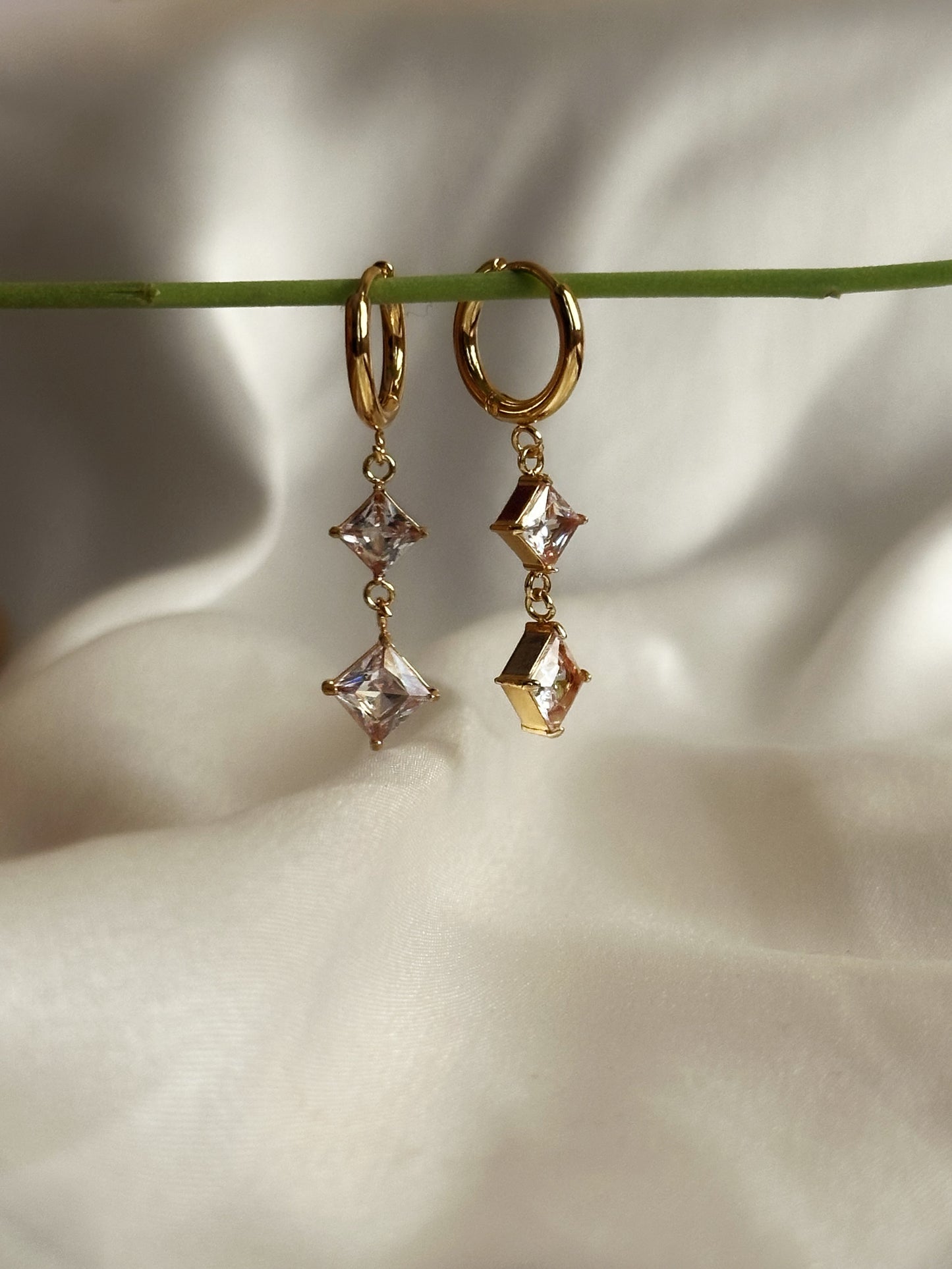 Luxe Diamond Drops