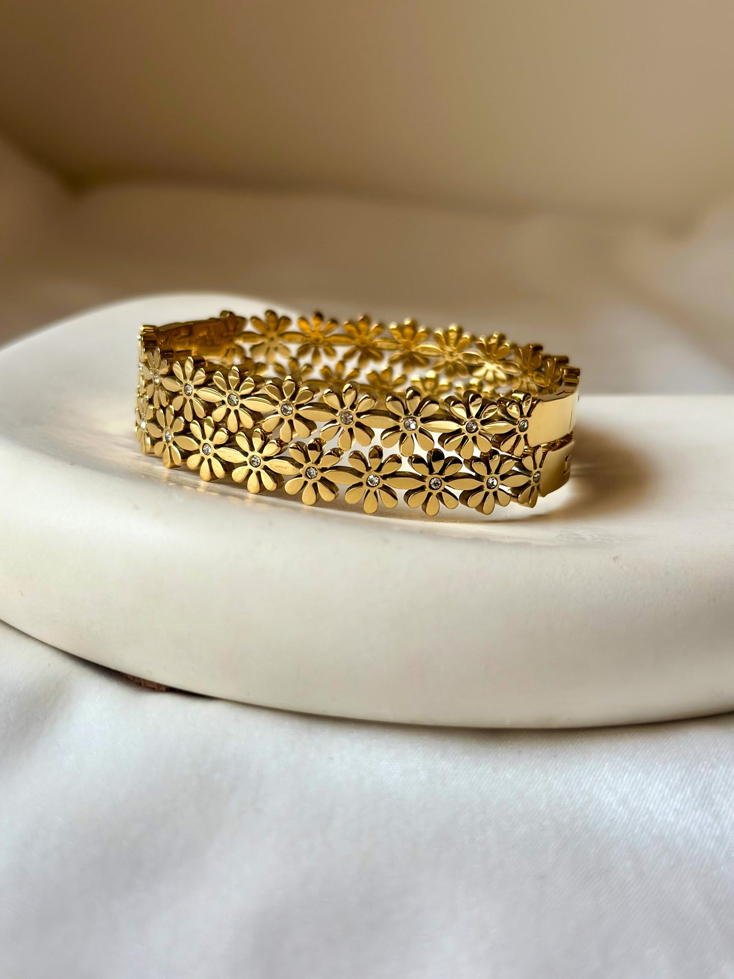 Elegant Flower Cuff