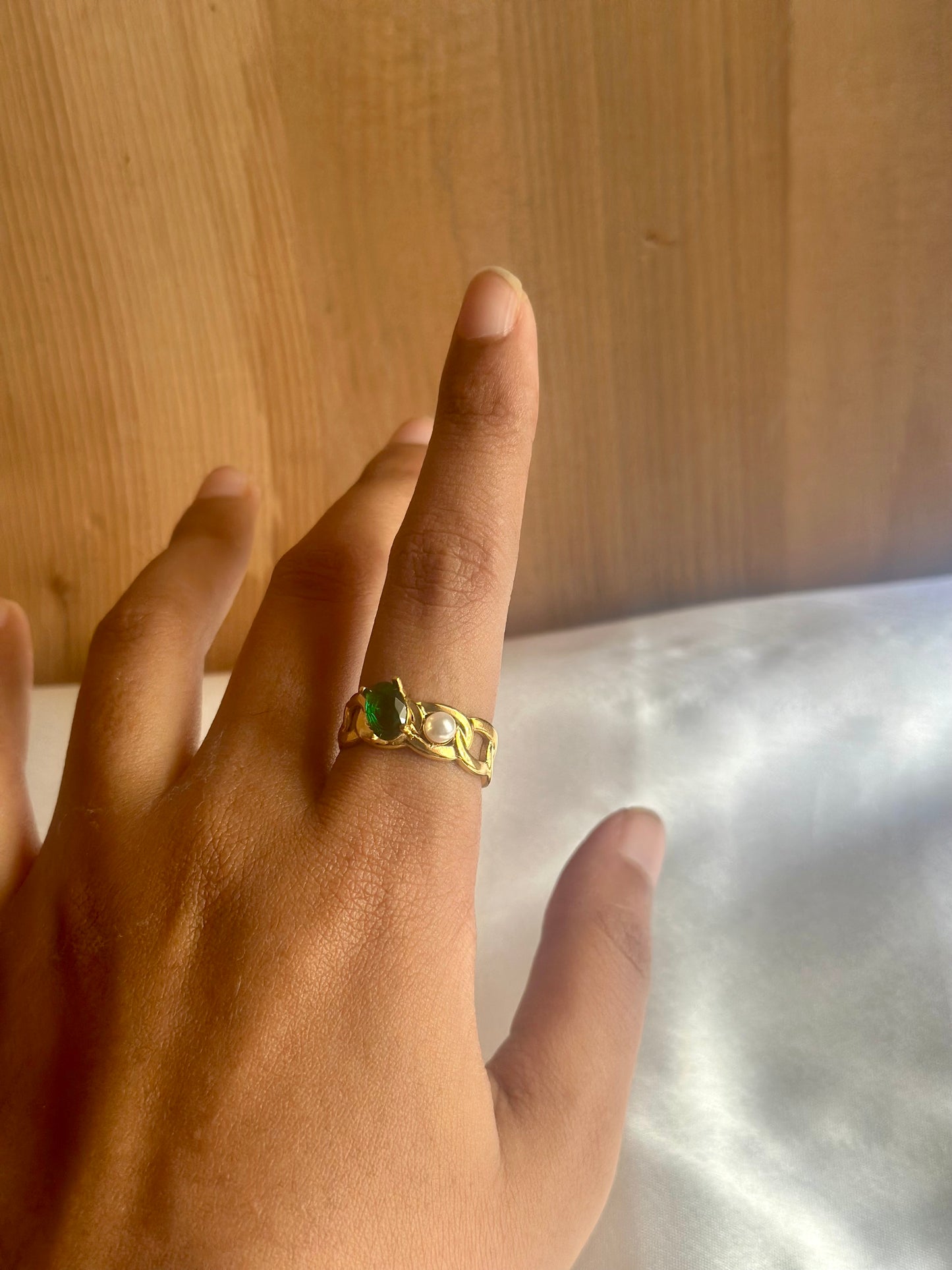 Adjustable Emerald Ring