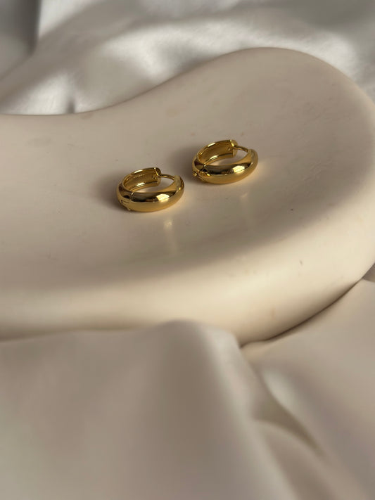 Classic Gold Hoops