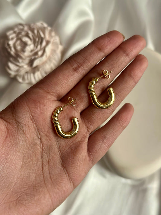 U-Half Hoop