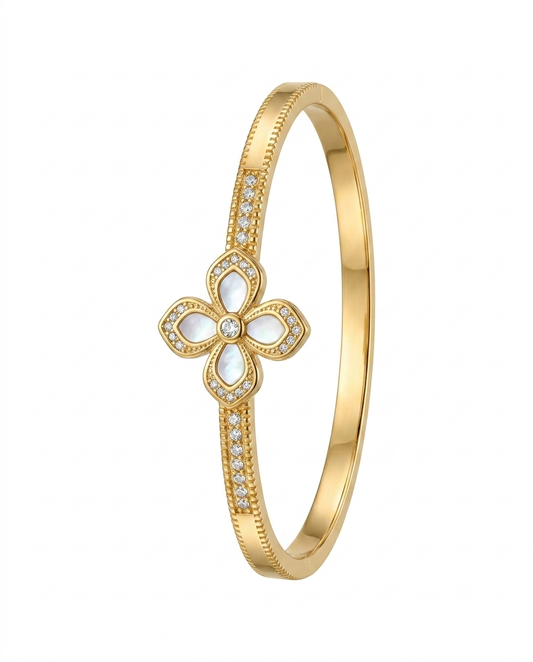Queen Clova Bracelet