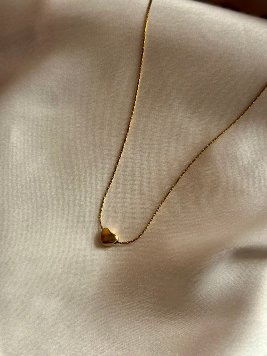 Tiny Heart Necklace